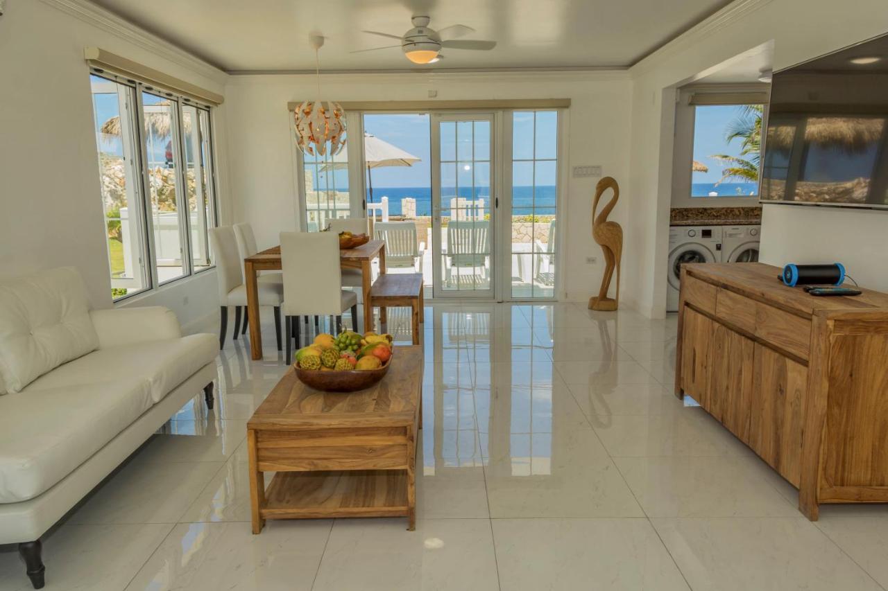 Вілла Stunning Ocean View Негрил Екстер'єр фото